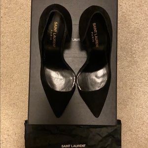 SAINT LAURENT Velvet Anja D’orsay Pumps